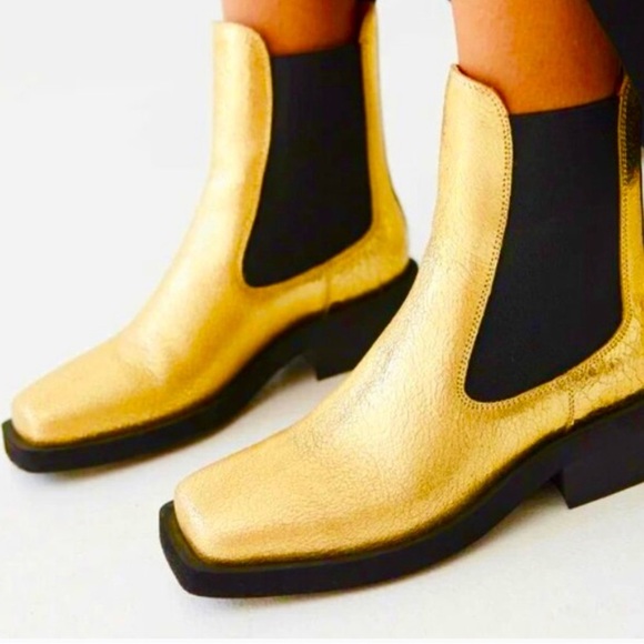 Ganni Gold Metallic Chelsea Ankle Boots - Picture 2 of 13
